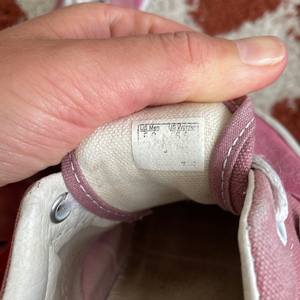 Pink Vans - Picture 4 of 4